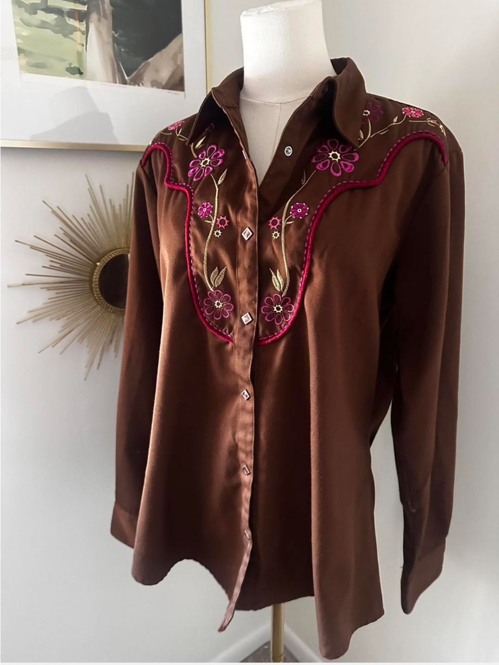 Wrangler Western Embroidered Brown Pink Floral Pearl Snap Shirt L - Picture 2 of 7